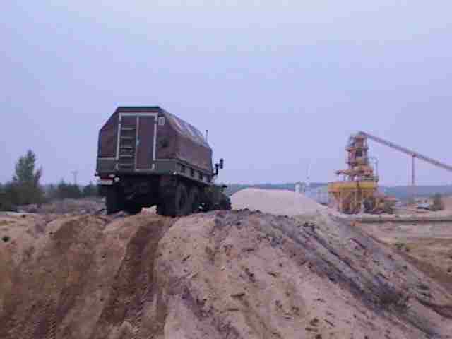 der Ural 375D, hier noch sauber